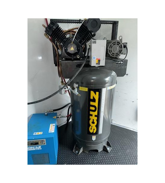 Used 20' Graco E-30, 30kw Diesel Powered Spray Rig